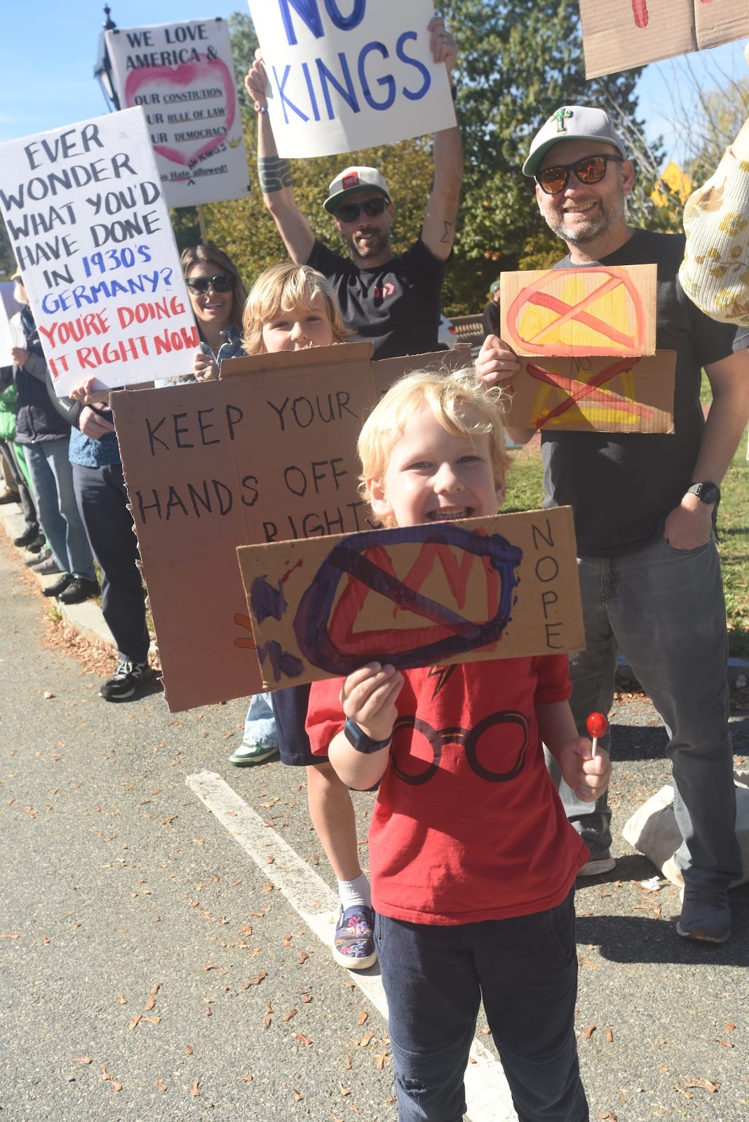 Protestors of all ages rally in Winchester on No Kings Day